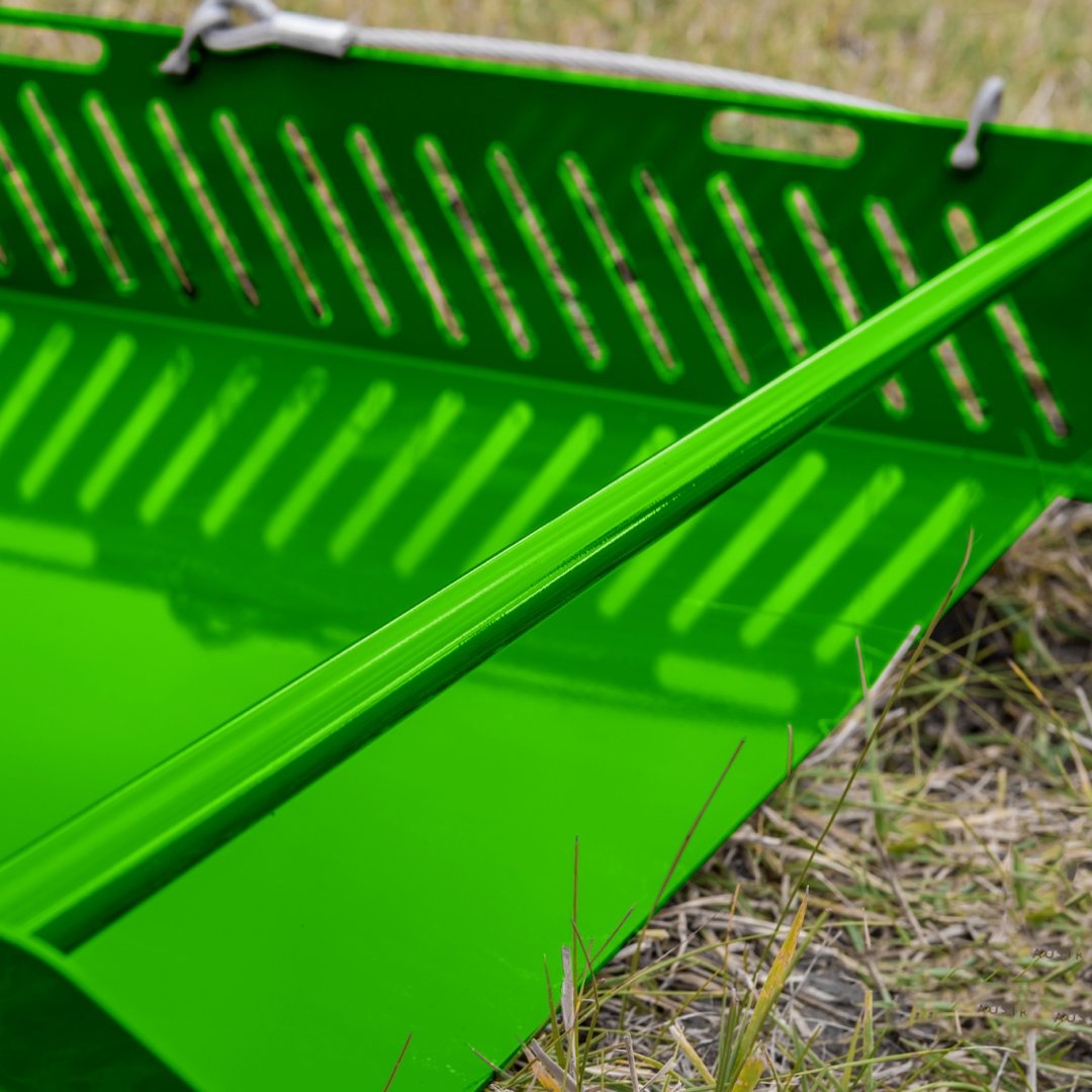 Paddock Blade Manure Collector | (NEW Green) | FREE Delivery